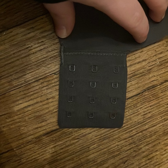 Grey Knix size 8+ Catalyst Sports Bra - Picture 8 of 13